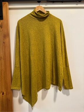 STYLEWE Asymmetric Hem Turtleneck Sweater - Mustard